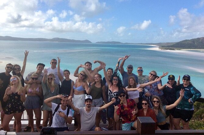 2-Night Whitsunday Islands Sailing Adventure on Trimaran Avatar - Sailing between the islands and reef waters