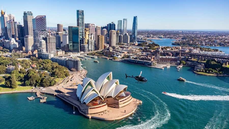 30-minute Private Sydney Harbour Helicopter Tour for 2 - The Pacific views and what to watch for