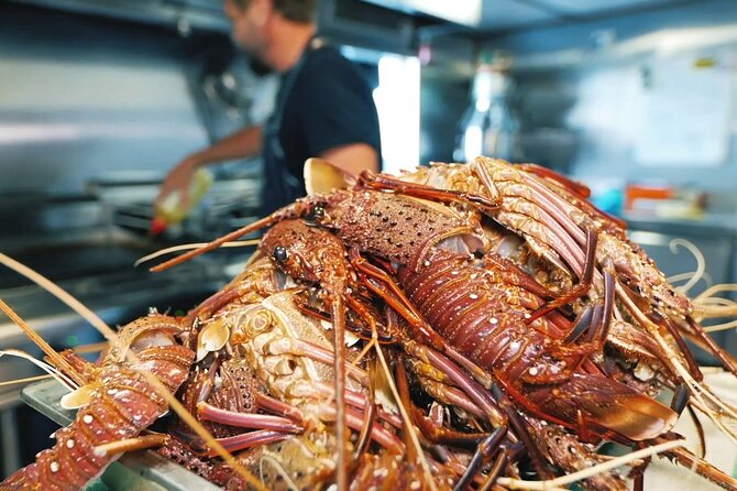 Abrolhos Islands 5 Day Cruise - What the $2,947.87 price really includes