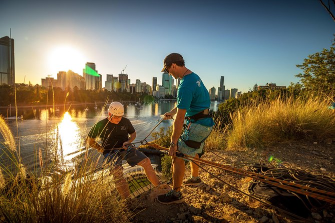 Abseiling the Kangaroo Point Cliffs in Brisbane - What the 90-Minute Session Includes