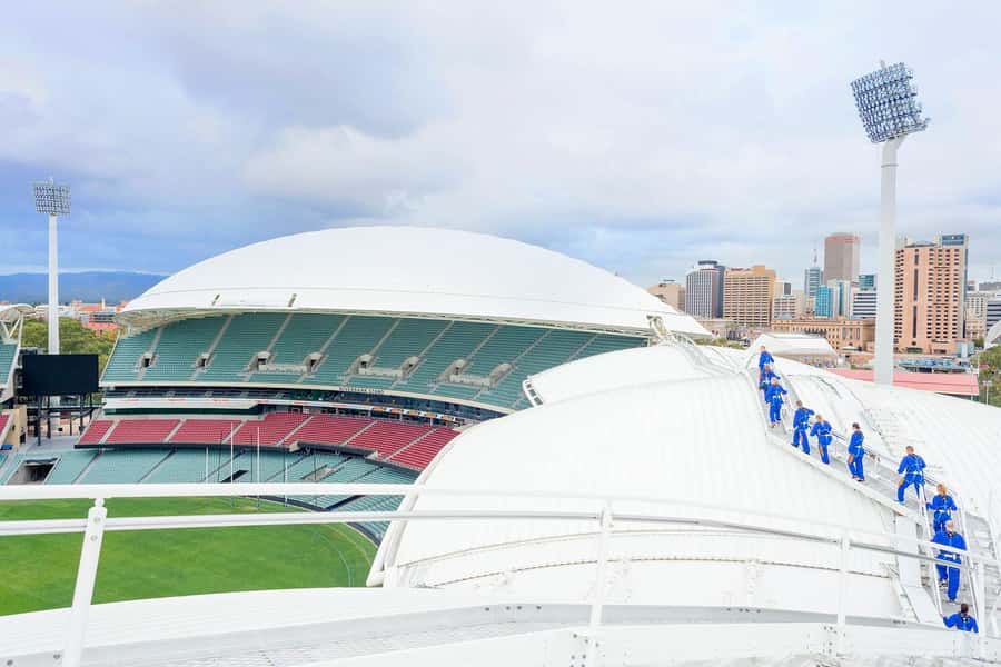 Adelaide: Rooftop Climbing Experience of the Adelaide Oval - Starting at the RoofClimb Centre