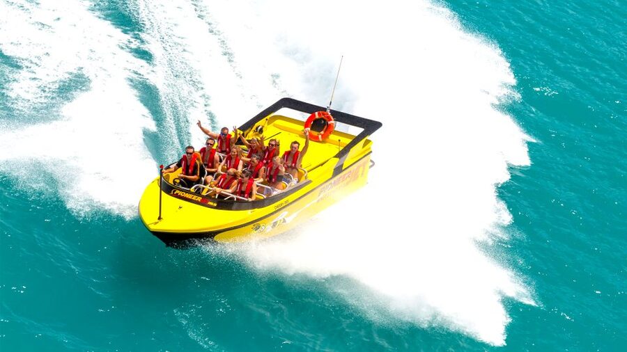 Airlie Beach: 30-Minute Jet Boat Ride - Booking, cancellation, and photo details