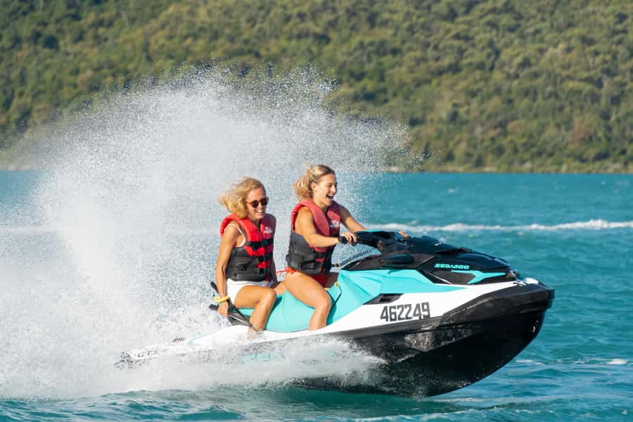 Airlie Beach: Jet Ski Safari Hour of Power and Marine Life - Sharing a Yamaha jet ski
