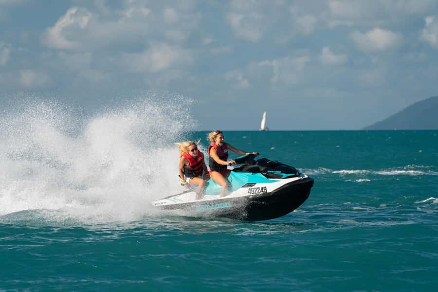 Airlie Beach: Jet Ski Safari Hour of Power and Marine Life - Wildlife and photo stops
