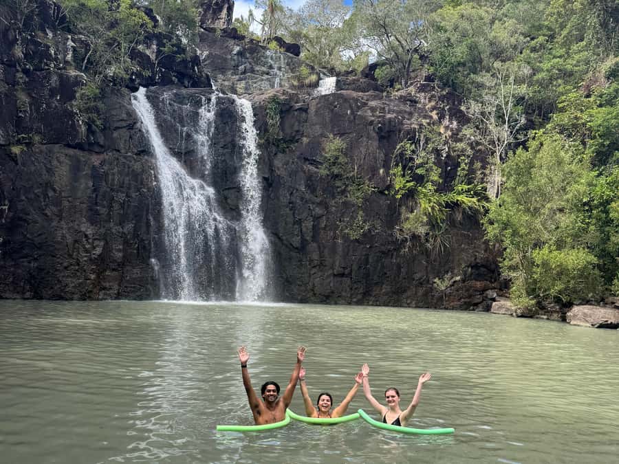 Airlie Beach: Roundtrip Tour to Cedar Creek. - Why Cedar Creek is a good change from the coast