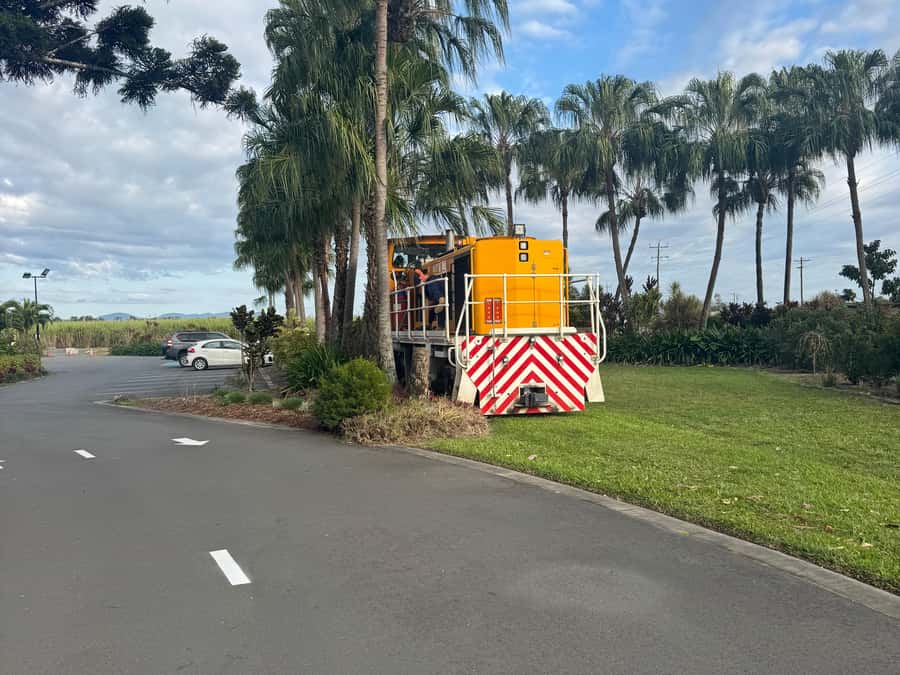 Airlie Beach: The Airlie Hopper Sightseeing Bus - Coffee at Whitsundays Gold Coffee Plantation