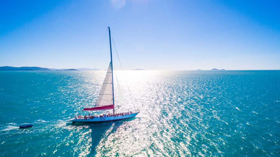 Airlie Beach: Whitsunday Islands 2-Day Sailing Tour - The early morning payoff at Whitehaven