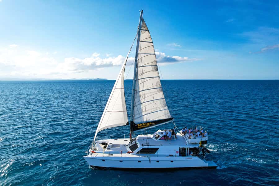 Airlie Beach: Whitsunday Islands Sailing, SUP & Snorkel Tour - A Whitsundays day built around Wings III