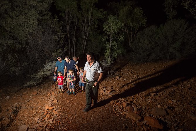 Alice Springs Desert Park Nocturnal Tour - Meeting your guide at 8 pm