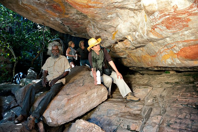 Arnhem Land Yingana Injalak Hill Full Day Tour from Jabiru - Key points to know before booking