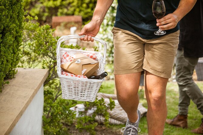 Audrey Wilkinson Vineyard: Picnic with Wine Masterclass Tasting - Price and what you receive for $68.14