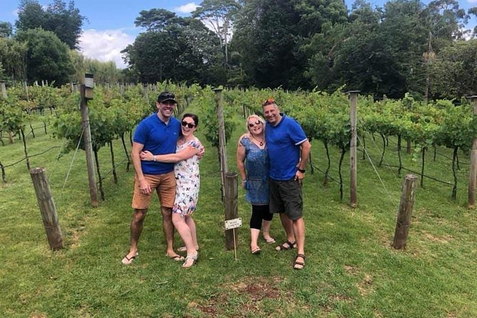 Barefoot Luxury Mount Tamborine Winery Tour from Gold Coast - Gallery Walk, fudge, and extra tasting stops