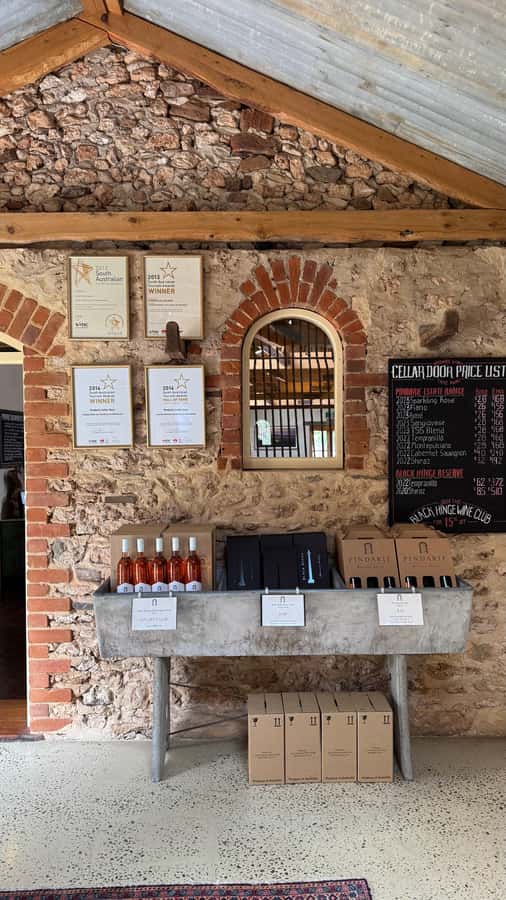 "Barossa Tour from Adelaide: 4 Tastings & Lunch Included" - Boutique reds at Hemera or old vines at Langmeil