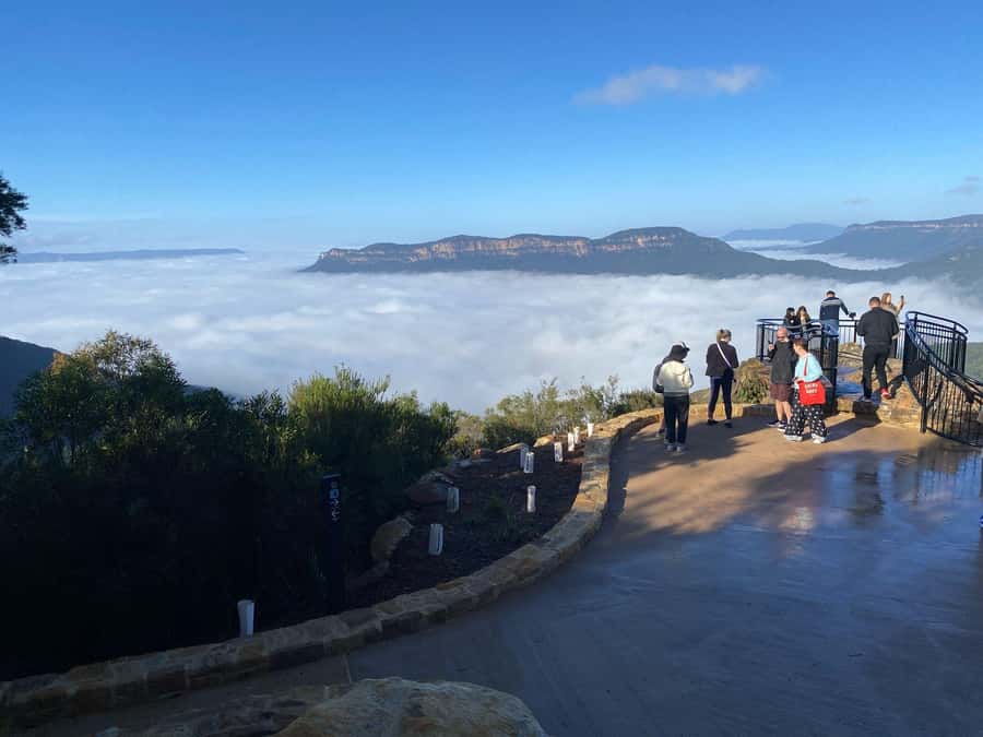 Blue Mountain: Small-Group Tour with Lunch & Scenic World - Echo Point and the Three Sisters