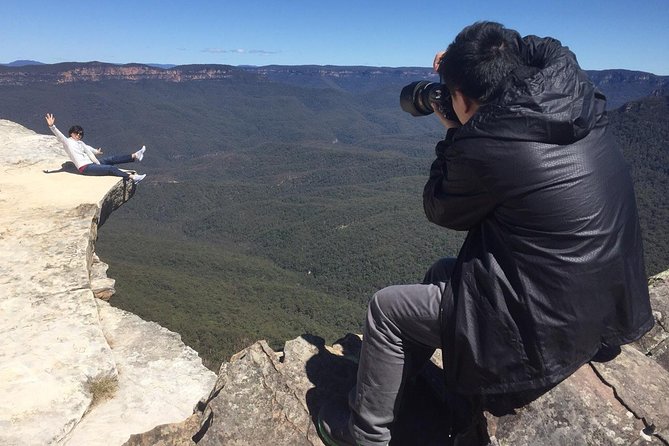 Blue Mountains Day Tour Including Parramatta River Cruise - Leura gives you lunch and a village break