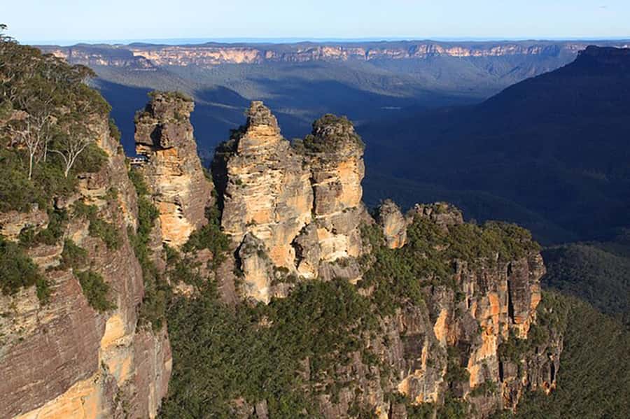 Blue Mountains: Private Tour with Wildlife and River Cruise - Scenic World, with rides sold separately