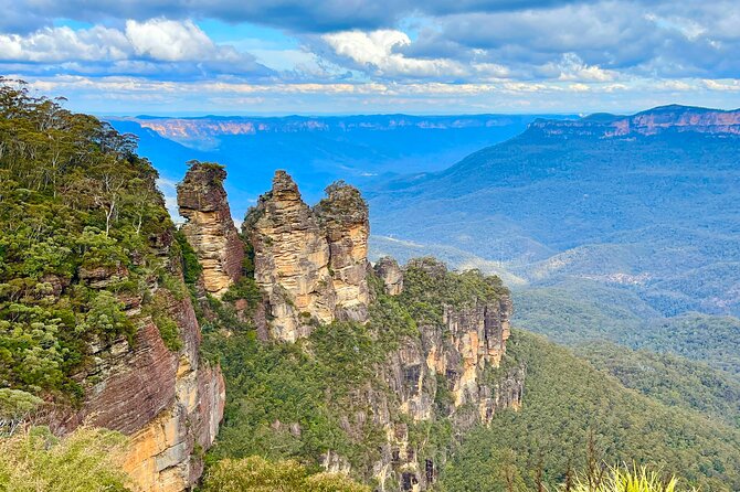 Blue Mountains Small Group Tour with Waterfall Walk & Fresh Lunch - Wentworth Falls: the day’s real workout