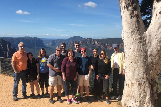 Blue Mountains: Three Sisters, Scenic World and Wildlife park - Guides make the schedule work