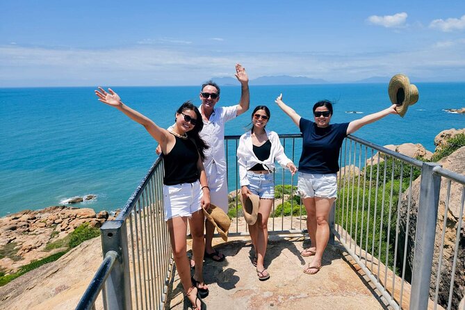 Bowen Beaches Discovery-Top of the Whitsundays - Flagstaff Hill for Bowen’s widest view