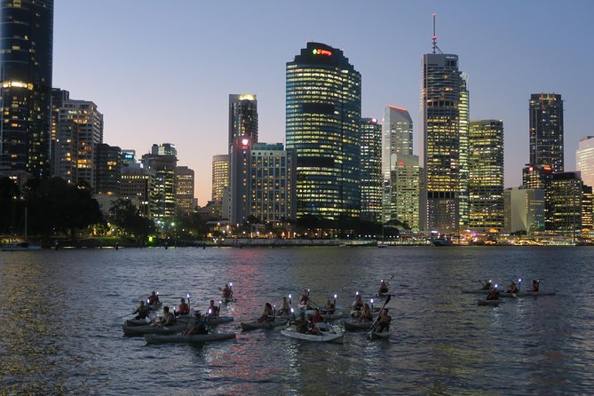 Brisbane City Twilight Kayak - What the $71.01 price includes