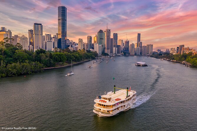 Brisbane City Walking Tour: local guide, small group, 100 mins - Brisbane Square and the Treasury Building
