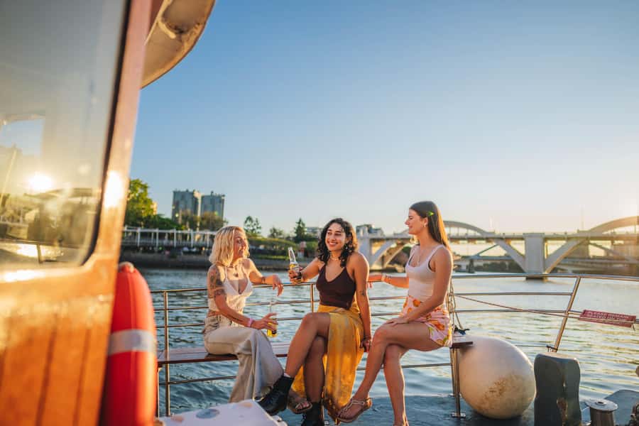 Brisbane: Morning Sightseeing Cruise: 10:30am-12pm (90min) - Seeing central Brisbane from the water