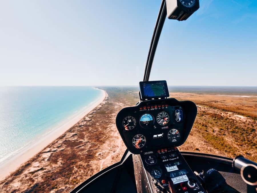 Broome: 30-Minute Scenic Helicopter Flight - Broome Jetty and Roebuck Bay complete the circuit