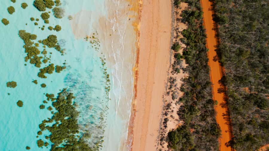Broome: Dampier Peninsula Tour (Optional Scenic Flight) - The tidal waters near the peninsula’s tip