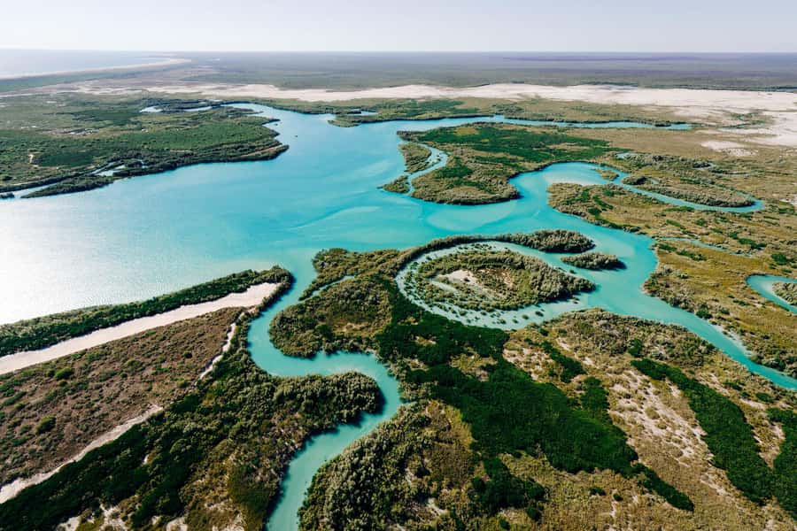 Broome: Helicopter Flight and Willie Creek Pearl Farm Tour - Flying north from Broome over Cable Beach