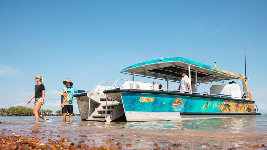 BROOME: SCENIC & PREHISTORIC CRUISE- Wine & Gourmet Platters - Key points at a glance