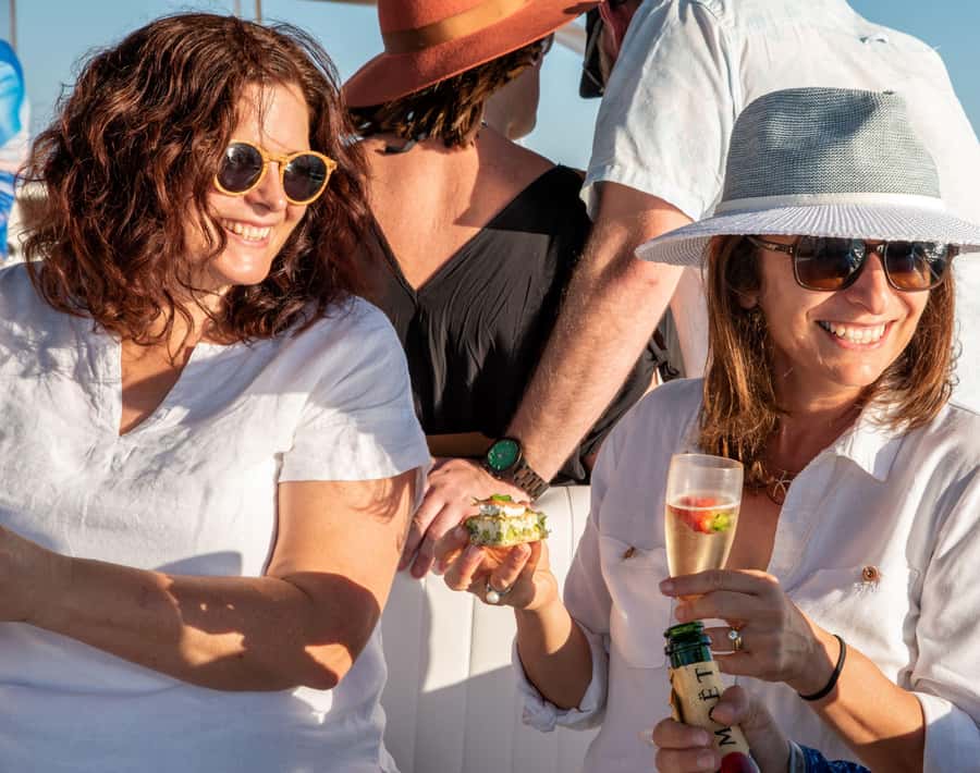 Broome: Whale Watching & Sunset Cruise - Is $127 a fair price?