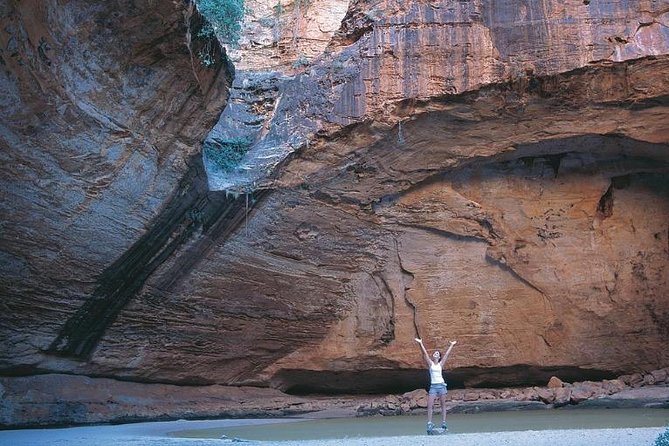 Bungle Bungle Day Trip from Broome - Fly, 4WD, Walk - Walking to the Beehive Domes and Cathedral Gorge