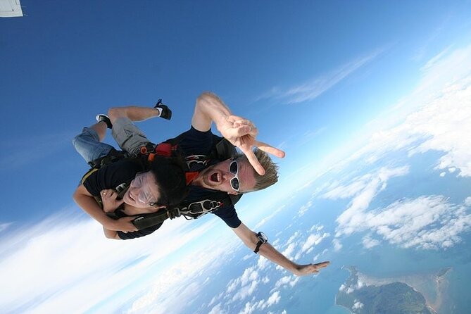 Byron Bay: Tandem Skydive Experience - The 15,000-foot jump and 60-second free fall
