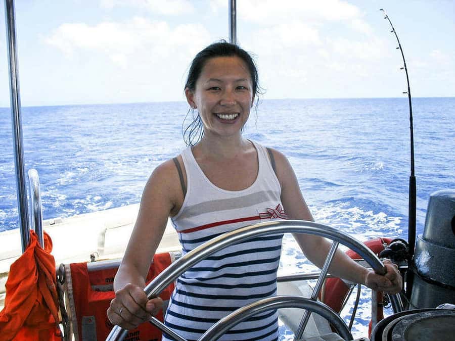 Cairns: 2-Day Great Barrier Reef Dive and Snorkel Boat Trip - Why an overnight reef trip feels different