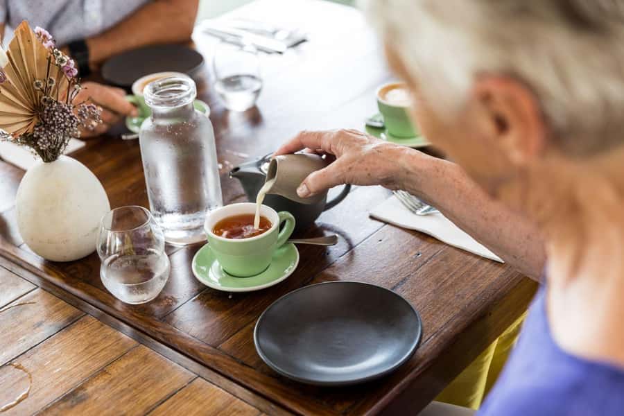 Cairns: Cairns City Sights & Surrounds Half Day Tour - Cairns Museum in a focused 20 minutes