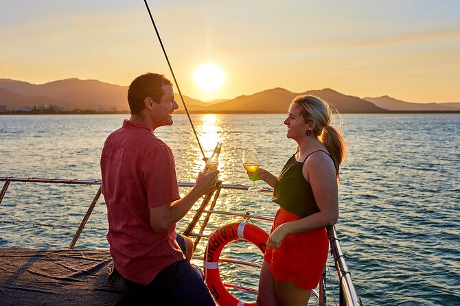Cairns Catamaran Harbour and Dinner Cruise - The Spirit of Cairns and the first views