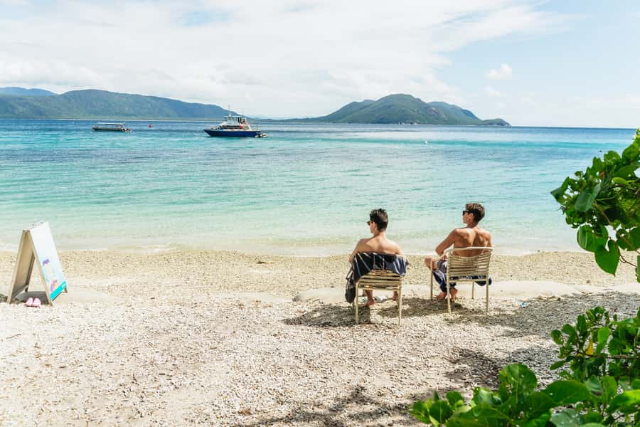 Cairns: Fitzroy Island Full-Day Trip with Optional Extras - The 45-minute ride from Cairns to Fitzroy Island