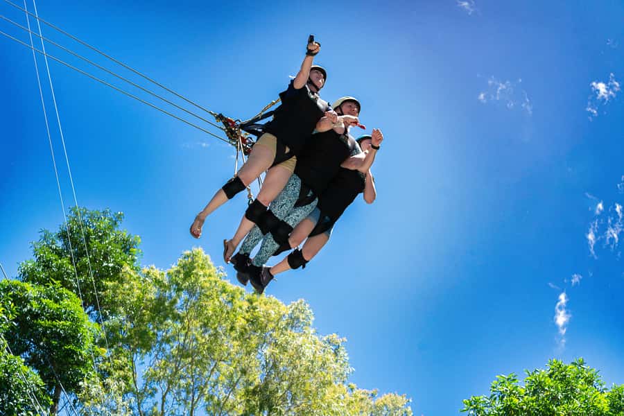 Cairns: Giant Swing - Key points to know before you swing