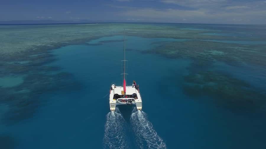 Cairns: Great Barrier Reef Snorkeling Tour with Lunch - Reaching Upolu Reef from Cairns
