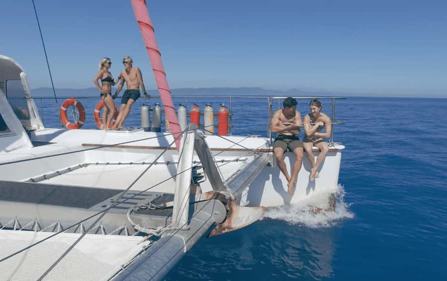 Cairns: Great Barrier Reef Snorkeling Tour with Lunch - What makes Upolu Reef special