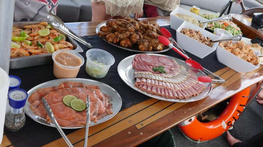 Cairns: Green Island & Great Barrier Reef Sailing Tour - Why the small boat changes the day