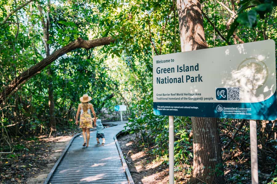Cairns: Green Island Snorkelling or Glass Bottom Boat - Key points to know before you book