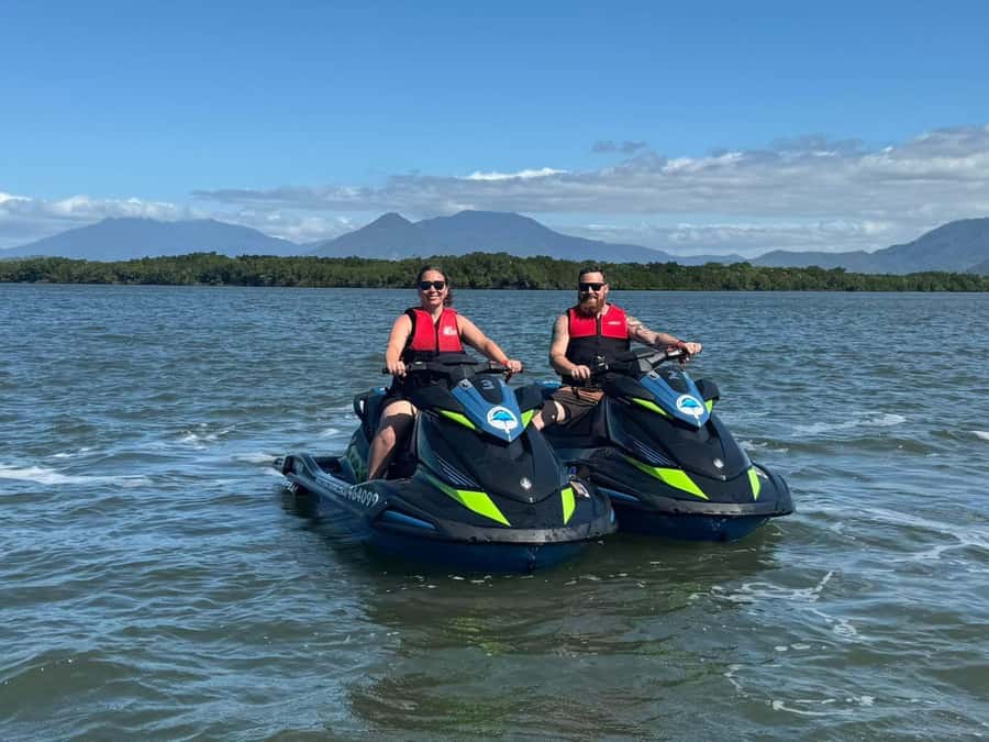 Cairns: Guided Jetski Tour 30 or 60 min - Choosing between 30 and 60 minutes on Trinity Inlet