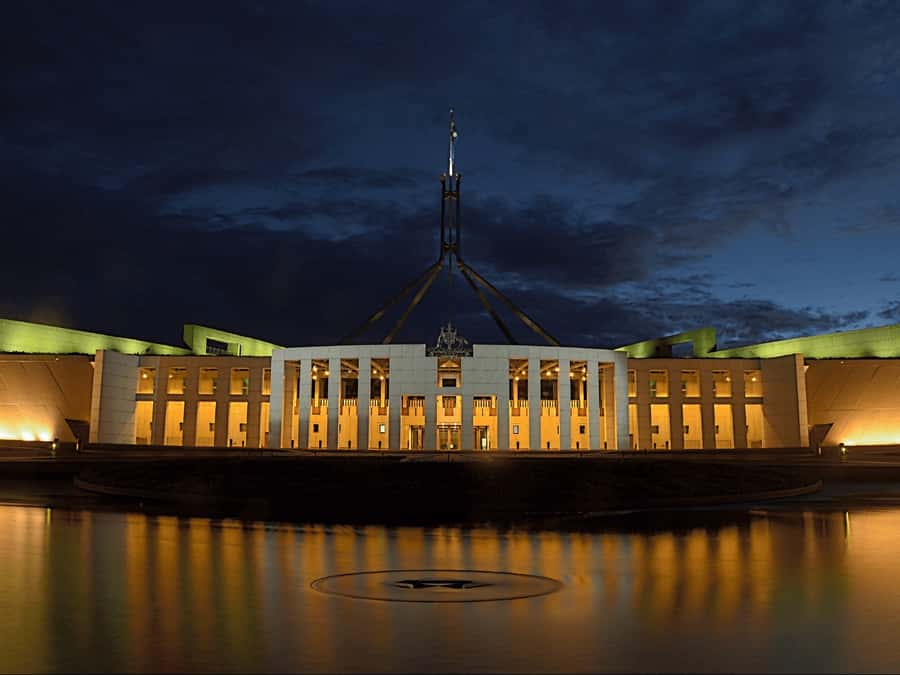 Canberra: City Highlights Day Tour with Entrance Fees - Key points at a glance