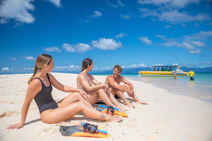 Cape Tribulation Ocean Safari - Great Barrier Reef Adventure - How the guides handle beginners and safety
