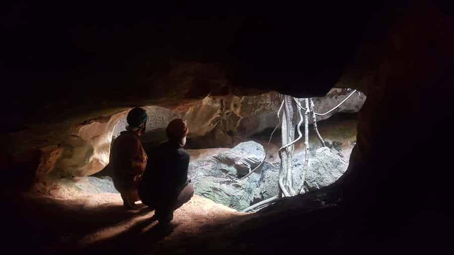 Capricorn Caves: 120 Minute Capricorn Adventurer Tour - Key points to know before you book
