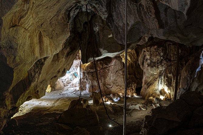 Capricorn Caves Cathedral Cave Tour - Booking, timing, and small practical details