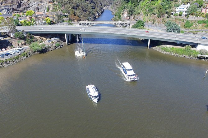 Cataract Gorge Cruise 1:30 pm - Key points at a glance
