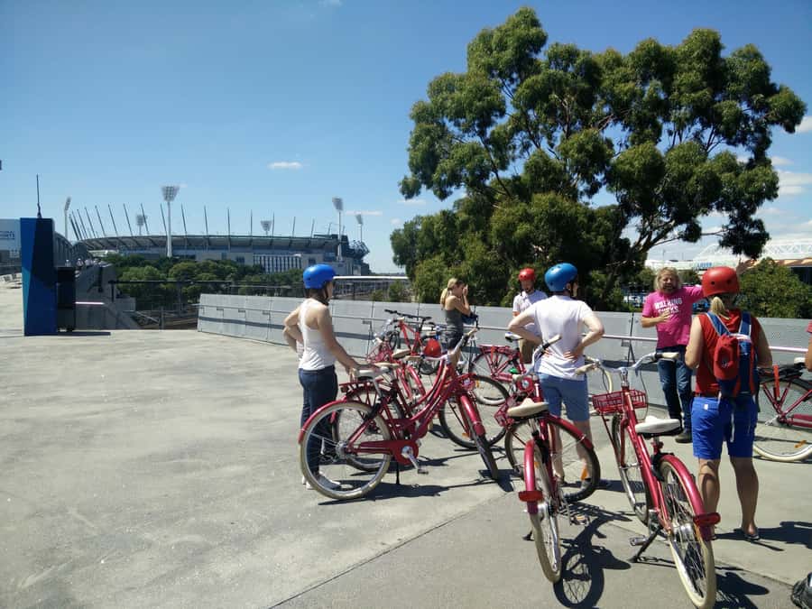 Classic Melbourne Bike tour - Crossing Melbourne’s streets with care