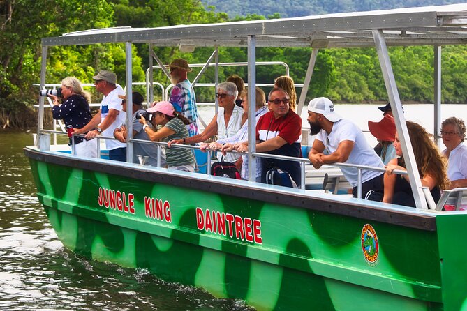 Daintree River Cruise - Daintree Gateway: mangroves and Thornton Peak